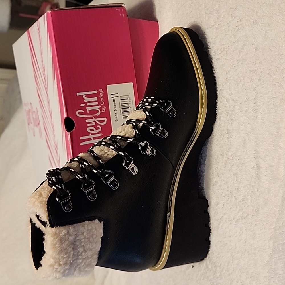 Faux leather black boots